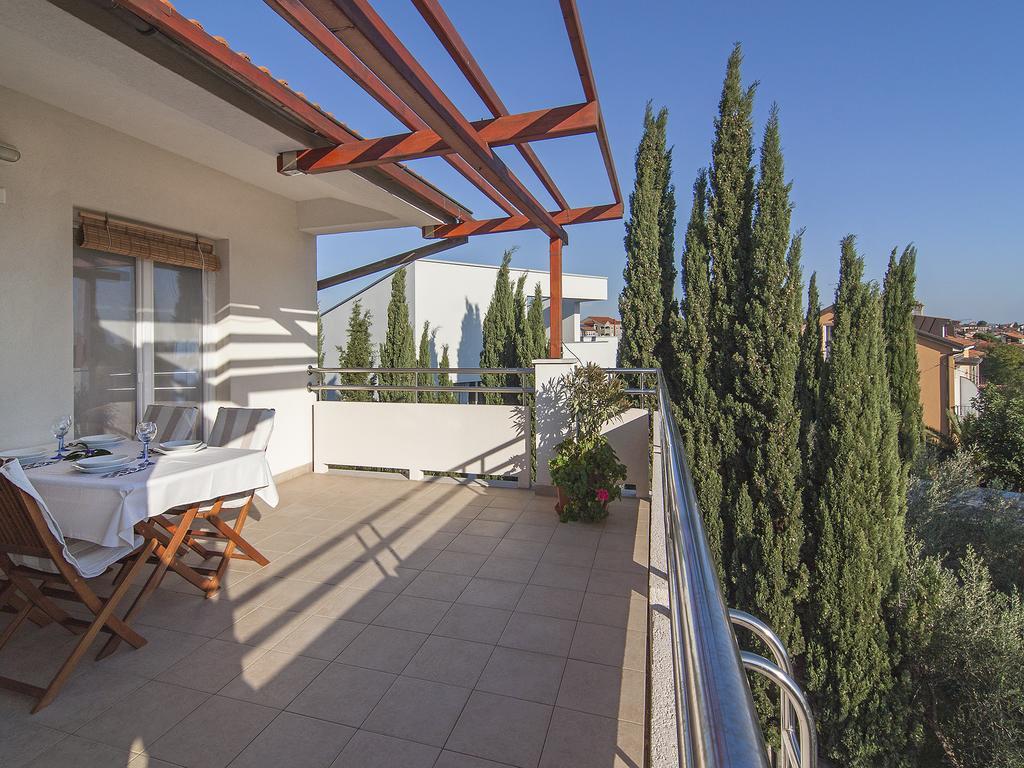 Apartments Ceja Near Sea Medulin Room photo