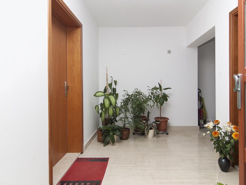 Apartments Ceja Near Sea Medulin Room photo